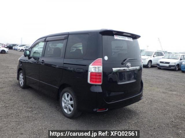 Used 2008 AT toyota noah ZRR70W Image[4]