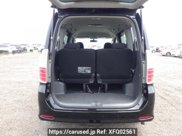 Used 2008 AT toyota noah ZRR70W Image[8]