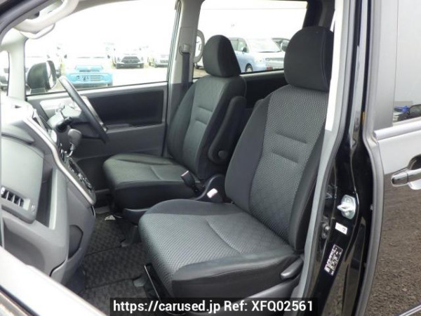 Used 2008 AT toyota noah ZRR70W Image[21]
