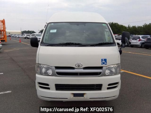 Used 2005 AT toyota regiusace-van TRH200K Image[1]