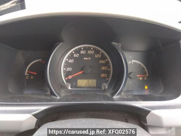Used 2005 AT toyota regiusace-van TRH200K Image[19]