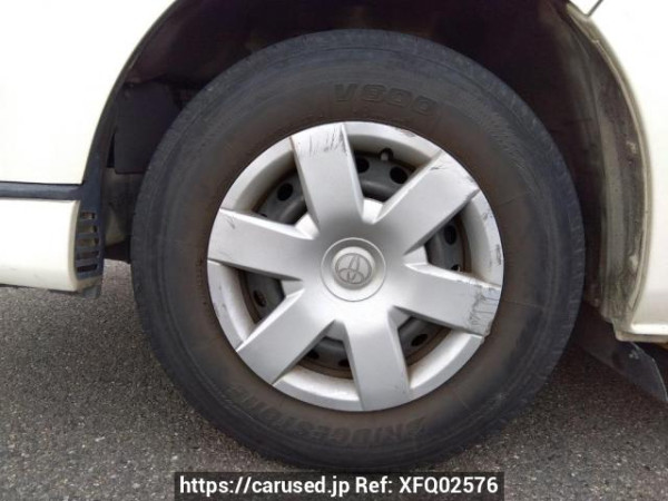 Used 2005 AT toyota regiusace-van TRH200K Image[27]