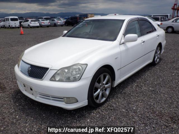 Used 2004 AT toyota crown GRS180 Image[2]