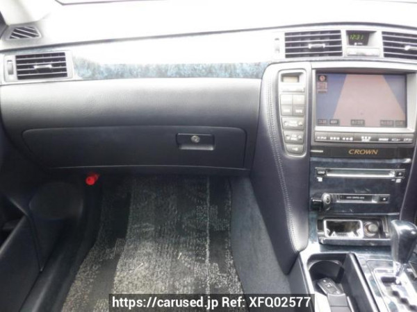Used 2004 AT toyota crown GRS180 Image[17]