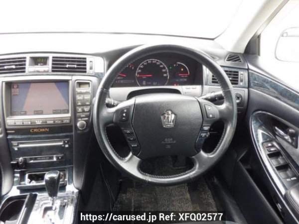 Used 2004 AT toyota crown GRS180 Image[18]