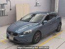 Volvo V40 MB4164T