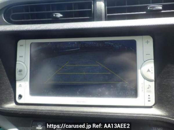 Used 2012 AT toyota aqua NHP10 Image[21]