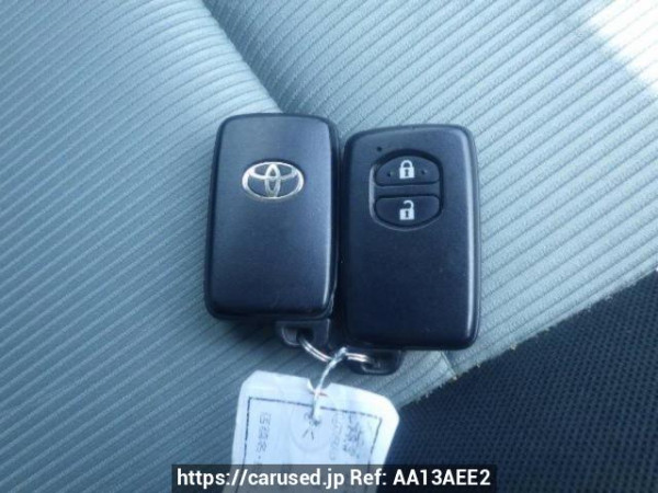 Used 2012 AT toyota aqua NHP10 Image[24]