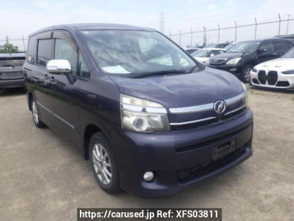 Used 2010 AT toyota voxy ZRR70G Image[0]