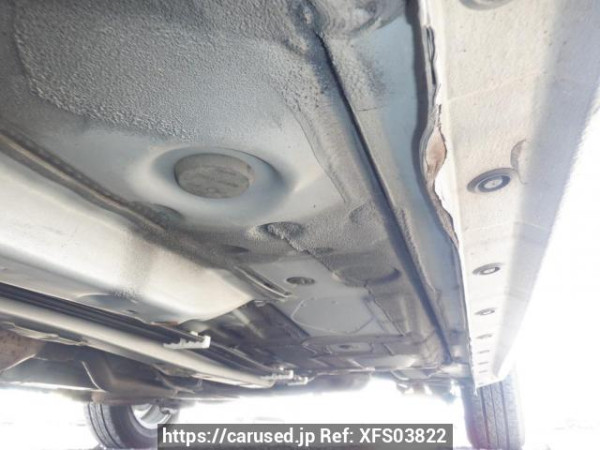 Used 2005 AT toyota vitz SCP90 Image[32]