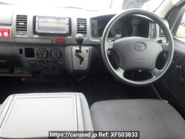 Used 2004 AT toyota hiace-van KDH205V Image[16]