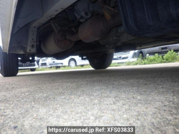 Used 2004 AT toyota hiace-van KDH205V Image[30]