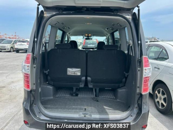 Used 2009 AT toyota noah ZRR70G Image[8]