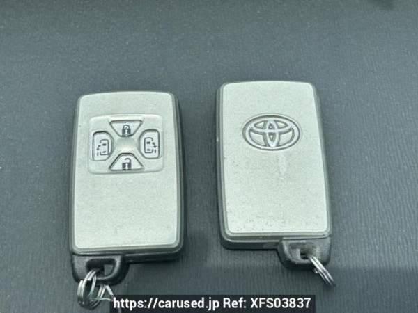 Used 2009 AT toyota noah ZRR70G Image[42]