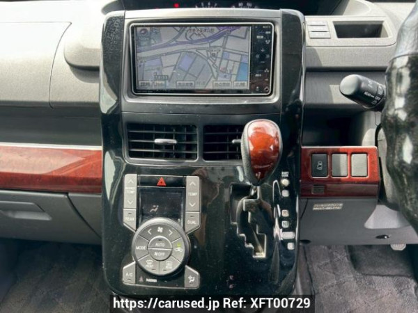 Used 2009 AT toyota noah ZRR70W Image[20]