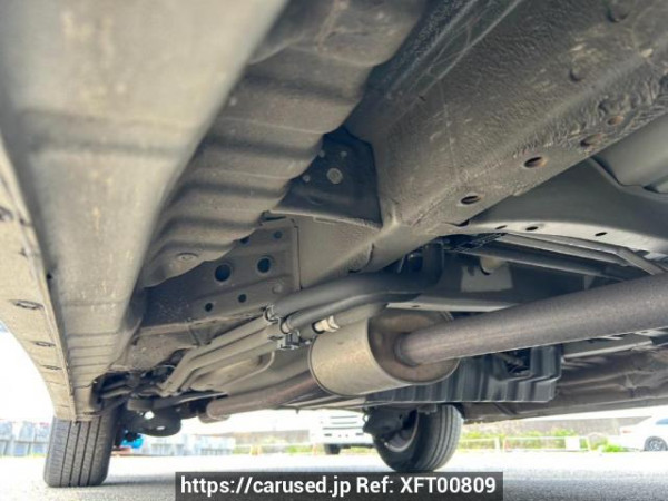 Used 2004 AT toyota alphard MNH10W Image[36]