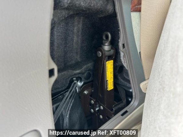 Used 2004 AT toyota alphard MNH10W Image[45]