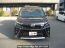 Toyota Voxy ZRR80W