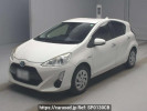 Toyota Aqua NHP10