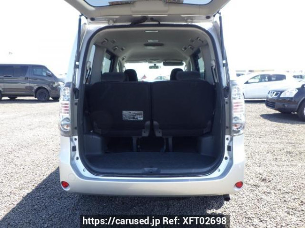 Used 2008 AT toyota voxy ZRR70G Image[8]