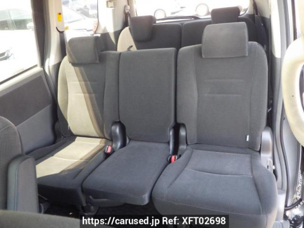 Used 2008 AT toyota voxy ZRR70G Image[24]