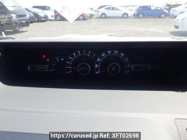 Used 2008 AT toyota voxy ZRR70G Image[30]