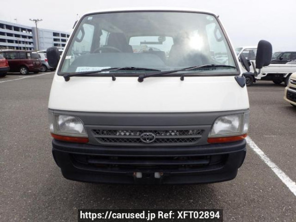 Used 2002 MT toyota hiace-van LH178V Image[1]