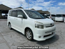 Toyota Voxy ZRR70W
