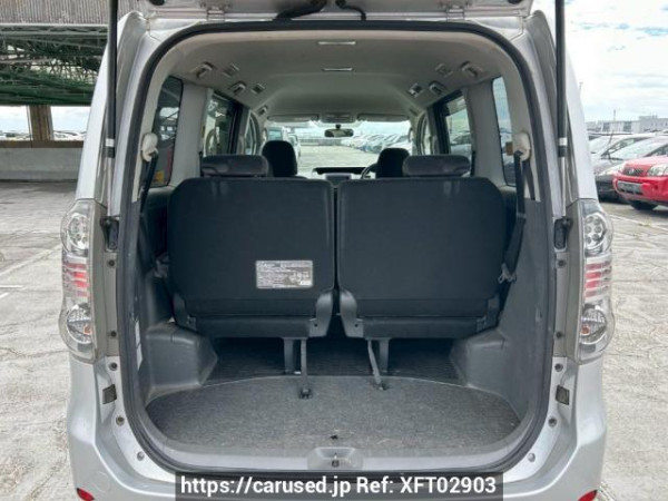 Used 2010 AT toyota voxy ZRR70G Image[8]