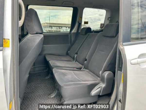 Used 2010 AT toyota voxy ZRR70G Image[16]