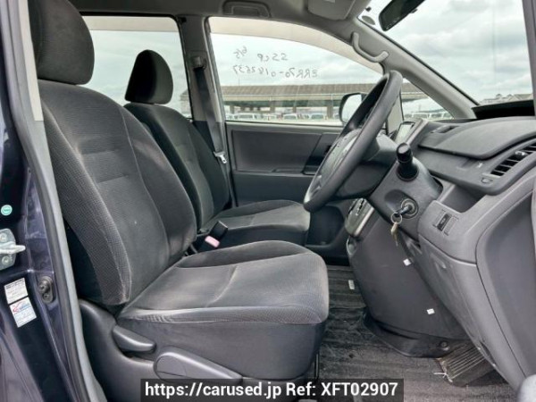 Used 2008 AT toyota voxy ZRR70G Image[11]
