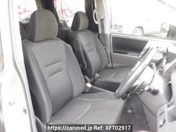 Used 2008 AT toyota voxy ZRR70W Image[12]
