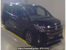 Toyota Noah ZRR80W