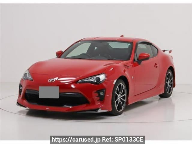 トヨタ86GT Lmited2016 Pure Red 1024px-Toyota_86_GT_Red.jpg