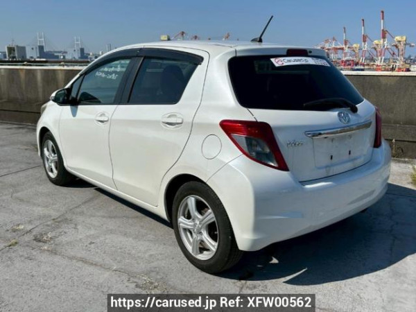 Used 2011 AT toyota vitz NSP130 Image[4]