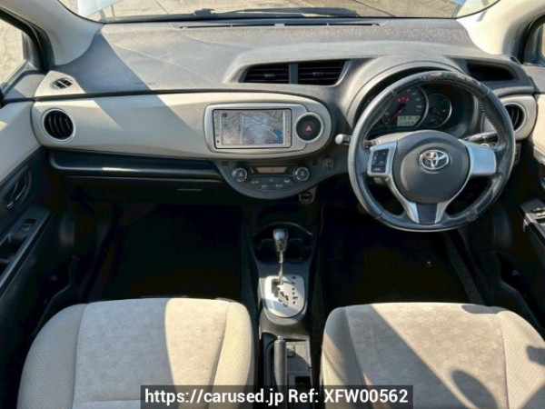 Used 2011 AT toyota vitz NSP130 Image[18]