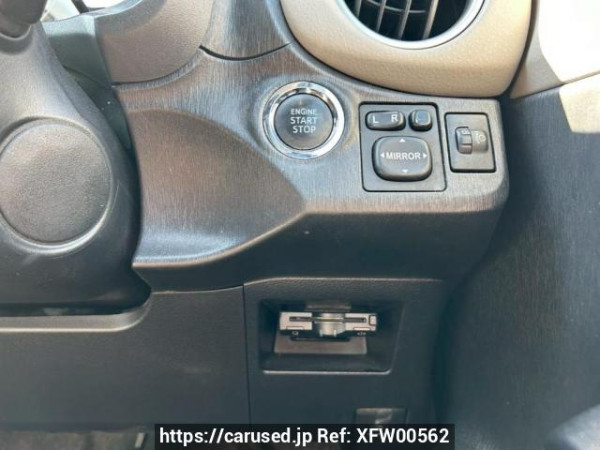 Used 2011 AT toyota vitz NSP130 Image[22]