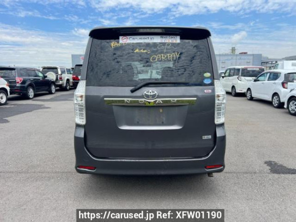 Used 2007 AT toyota noah ZRR70W Image[5]