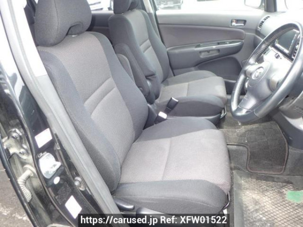 Used 2005 AT toyota wish ZNE10G Image[9]