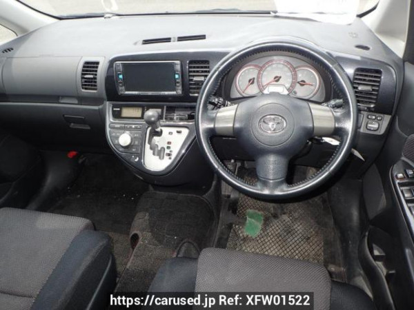 Used 2005 AT toyota wish ZNE10G Image[17]