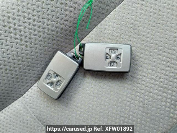 Used 2009 AT toyota noah ZRR70W Image[26]