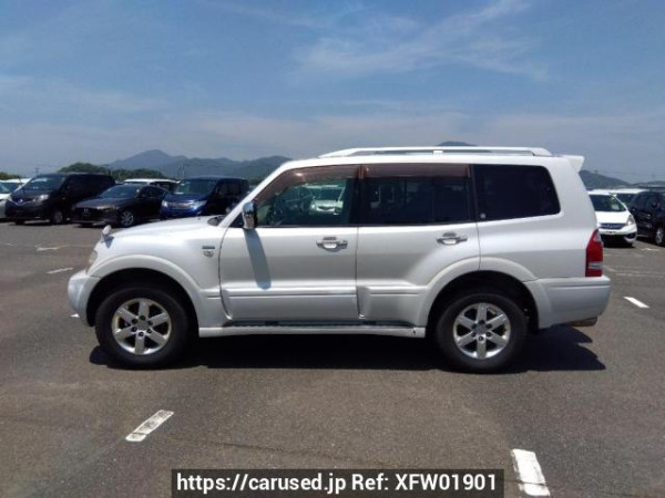 Used 2005 AT mitsubishi pajero V73W Image[3]