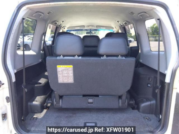 Used 2005 AT mitsubishi pajero V73W Image[8]
