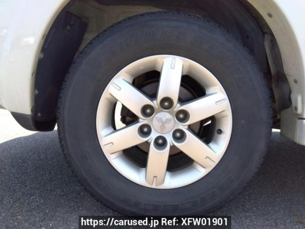 Used 2005 AT mitsubishi pajero V73W Image[31]
