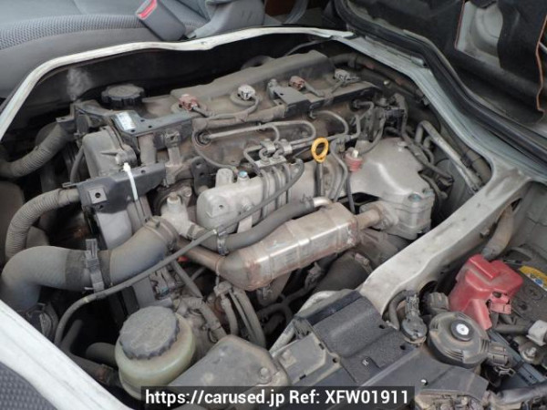 Used 2005 MT toyota regiusace-van KDH205V Image[8]