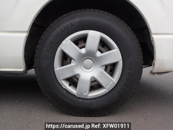 Used 2005 MT toyota regiusace-van KDH205V Image[23]