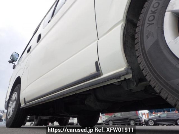 Used 2005 MT toyota regiusace-van KDH205V Image[27]