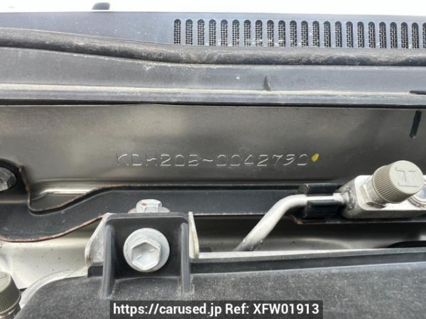 Used 2007 AT toyota regiusace-van KDH205V Image[13]