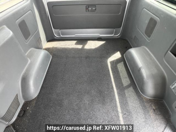 Used 2007 AT toyota regiusace-van KDH205V Image[23]