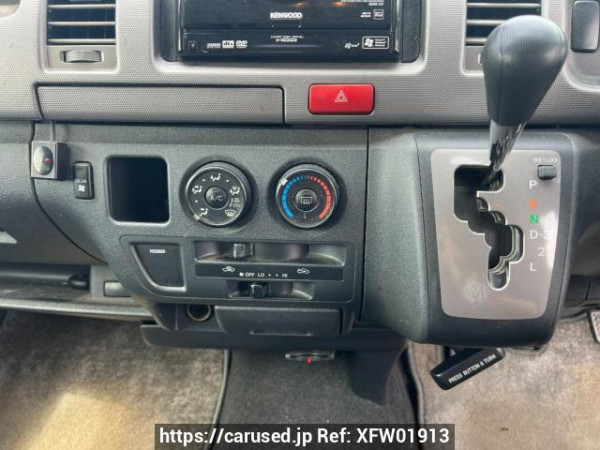 Used 2007 AT toyota regiusace-van KDH205V Image[30]